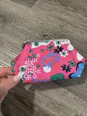 Pink Floral Fabric Coin Purse Kiss Lock Clasp Small Change Wallet Pouch